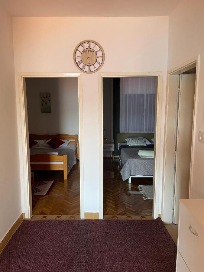 Apartments Ljiljana Klek Exteriör bild